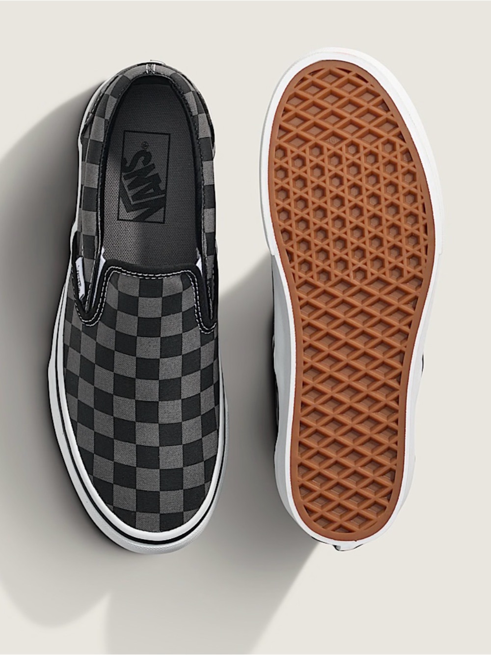 New NWOT Vans Classic Slip-On Platform Checkerboard Shoe in Black and Grey W 8 - Picture 3 of 13